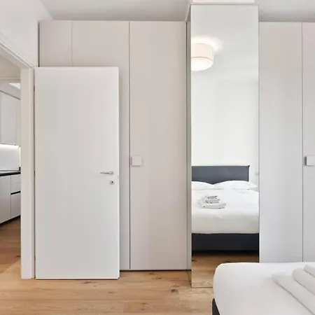 Flatty Apartments - Lattuada